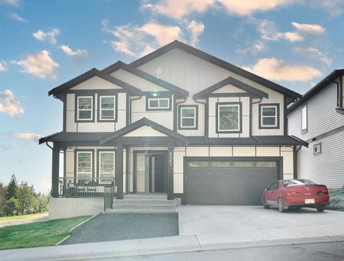 8561 Forest Gate Drive, Chilliwack, BC, V4Z0C7 | Card Image