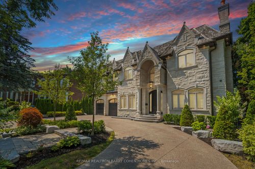 29 Junewood Cres, North York, ON, M2L2C3 | Card Image