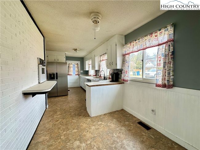 178 Cedar Valley Rd, House other with 3 bedrooms, 3 bathrooms and null parking in Hudson NC | Image 15