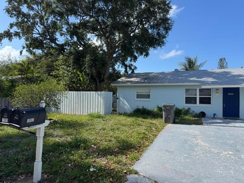 1869-1869 Windsor Dr, North Palm Beach, FL, 33408-2842 | Card Image