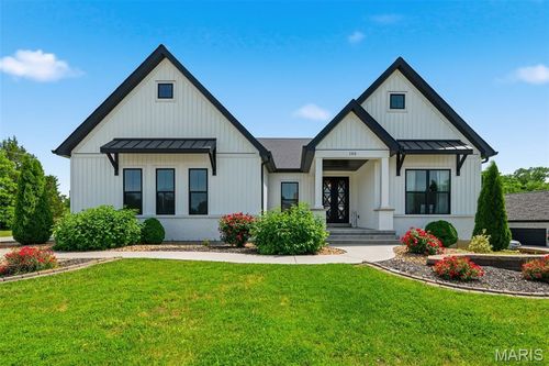 100 Chapel Grove Ct, Wentzville, MO, 63385-4338 | Card Image