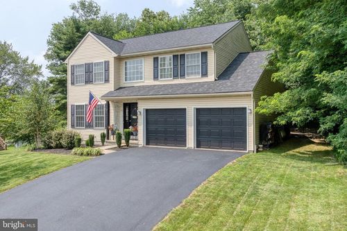 2606 De Witt Dr, LANCASTER, PA, 17601-2223 | Card Image
