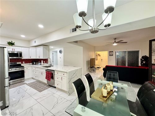 2015-5655 E Sahara Ave, Las Vegas, NV, 89142-2080 | Card Image