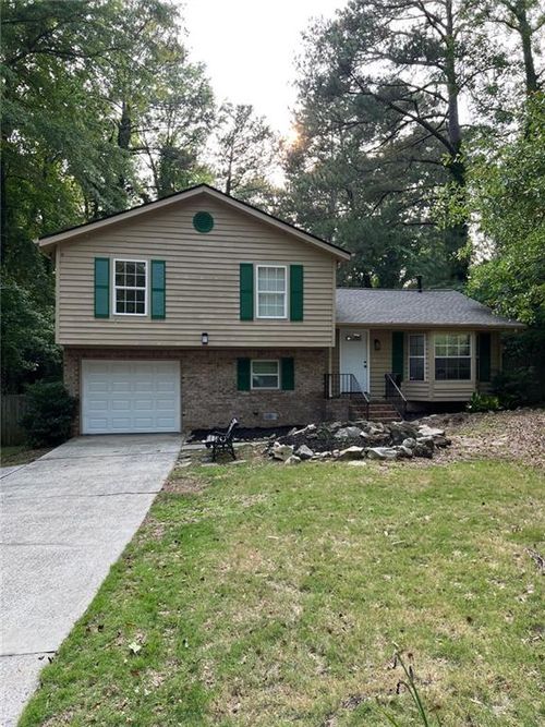 539 Rue Montaigne, Stone Mountain, GA, 30083-4457 | Card Image