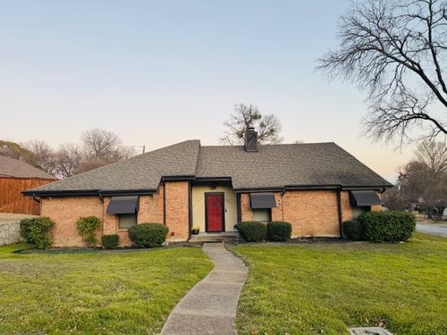 4722 Fallon Pl, Dallas, TX, 75227-2961 | Card Image