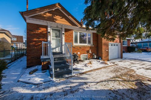 9 Ivorwood Cres, Scarborough, ON, M1R2X5 | Card Image