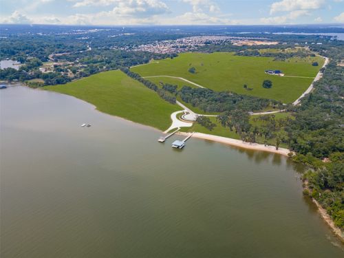 1540 Park St, Azle, TX, 76020-3738 | Card Image