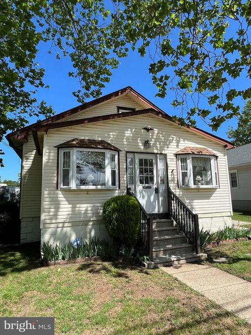 103 W Charles St, PALMYRA, NJ, 08065-1814 | Card Image