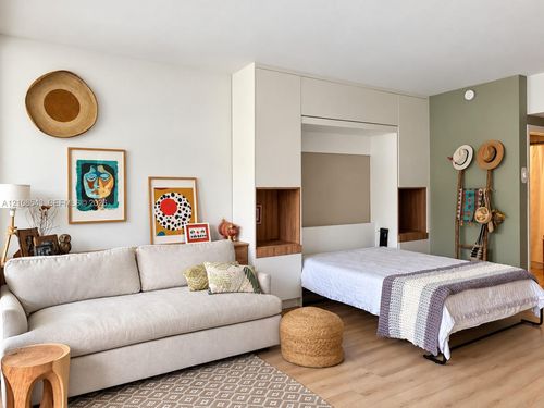 308-700 Biltmore Way, Coral Gables, FL, 33134 | Card Image