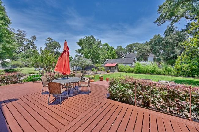 1026 Atchison St, House other with 3 bedrooms, 2 bathrooms and 2 parking in Sealy TX | Image 10