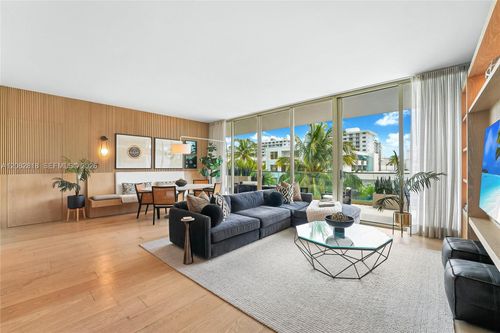 3a-300 Collins Ave, Miami Beach, FL, 33139-6954 | Card Image