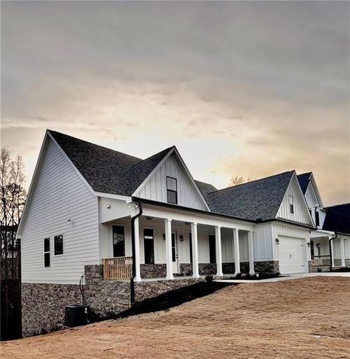 22 Lakewood Ct Se, Cartersville, GA, 30120-6994 | Card Image