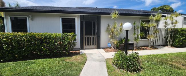 4389 Willow Pond Cir, Condo with 2 bedrooms, 2 bathrooms and null parking in West Palm Beach FL | Image 28
