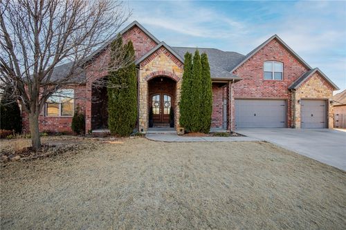 208 Cascade Cir, Cave Springs, AR, 72718-5506 | Card Image