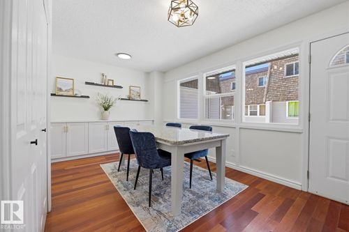 413 Village On The Green Nw, Edmonton, AB, T5A1H2 | Card Image