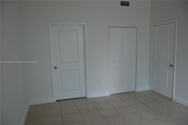 APT-812 - 1250 S Miami Ave, Condo with 1 bedrooms, 2 bathrooms and null parking in Miami FL | Image 37