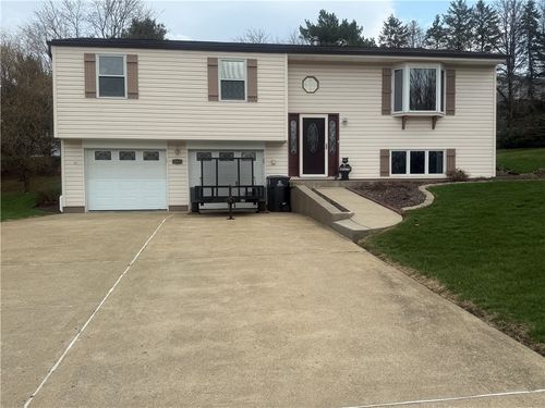 517 Chaparral Dr, Cranberry Twp, PA, 16066-6803 | Card Image