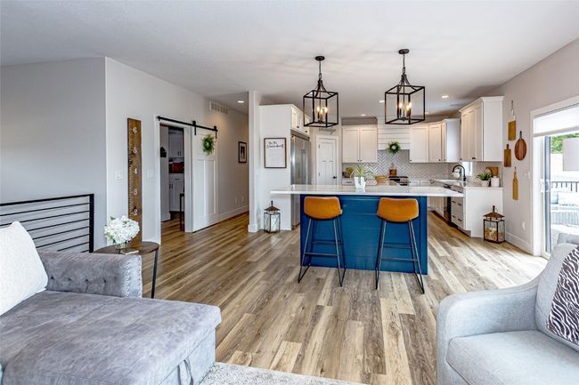 608 Pointer Cir, House other with 5 bedrooms, 3 bathrooms and null parking in Center Point IA | Image 6