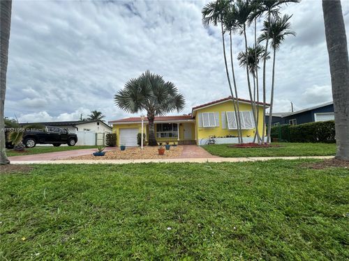 3219 Wilson St, Hollywood, FL, 33021-4448 | Card Image