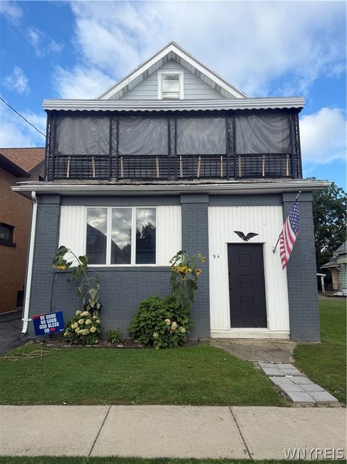 94 Reo Ave, Buffalo, NY, 14211-2810 | Card Image