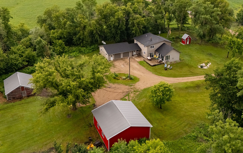 18485 110th St, Glenwood, MN, 56334-2042 | Card Image