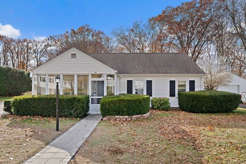 48 Oakdale Rd, Canton, MA, 02021-1539 | Card Image