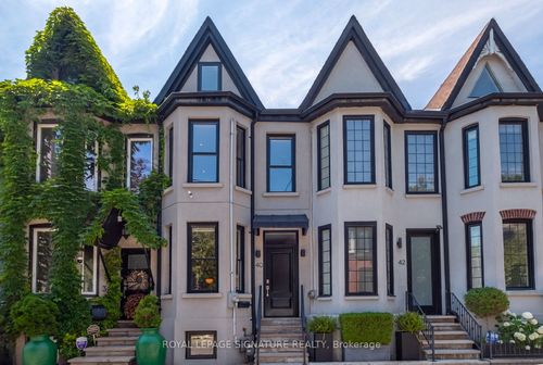 40 Bright St, Toronto, ON, M5A3H4 | Card Image