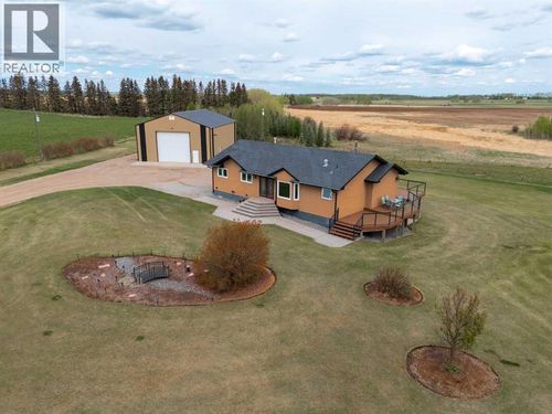 2140 Township Road 304 Township, Rural Mountain View County, AB, T0M0W0 | Card Image