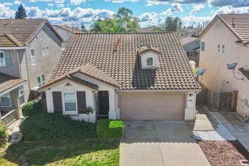 10056 Wexted Way, Elk Grove, CA, 95757 | Card Image
