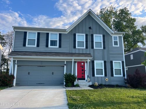 579 Williamsburg Dr, Mt Washington, KY, 40047-4702 | Card Image