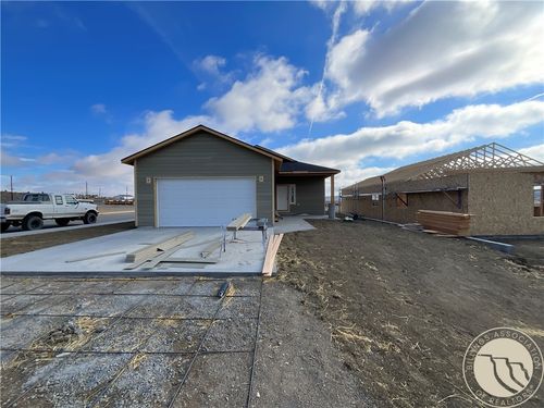 1024 5th Street E, Roundup, MT, 59072 | Card Image