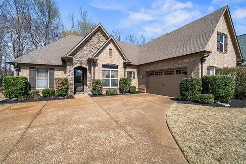 8268 Bartlett Gap Dr, Bartlett, TN, 38133-5804 | Card Image