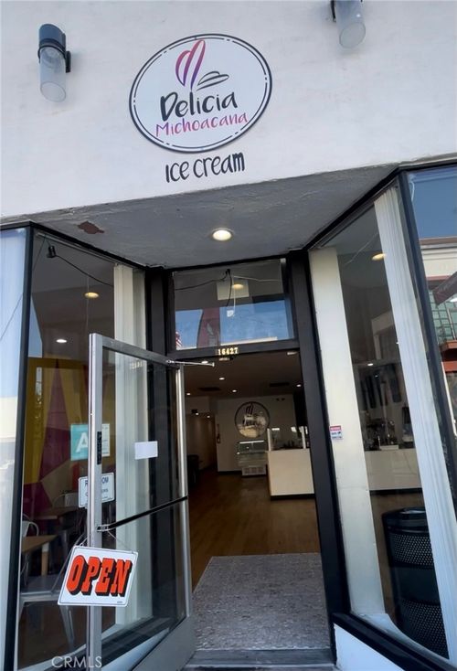 16427 Bellflower Blvd, Bellflower, CA, 90706-5414 | Card Image