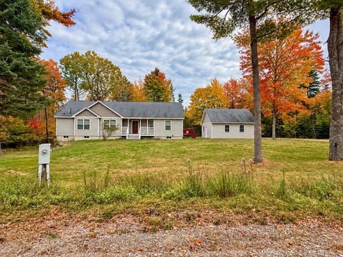 25 Kennel Brook Dr, Lamoine, ME, 04605-7804 | Card Image