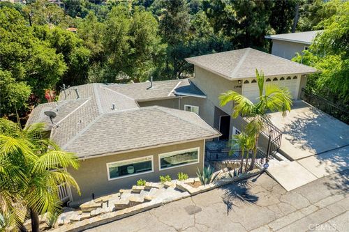 2946 Graceland, Glendale, CA, 91206 | Card Image