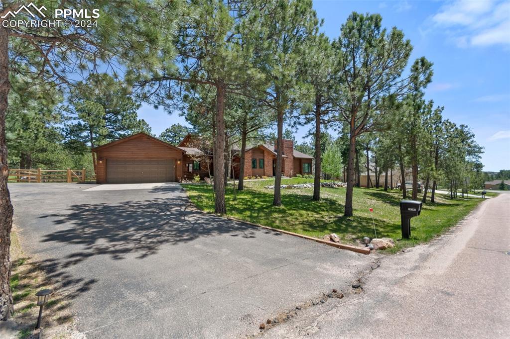 Indian Summer Ln, Monument, CO 80132