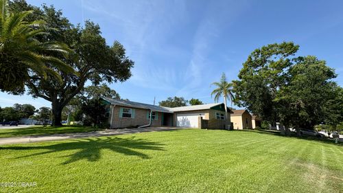 1301 Killian St, Daytona Beach, FL, 32114-5736 | Card Image