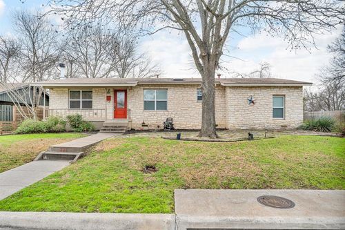 202 E 18th St, Georgetown, TX, 78626-7903 | Card Image