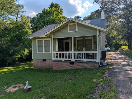 2126 N 5th Avenue, Laurel, MS, 39440 | Card Image