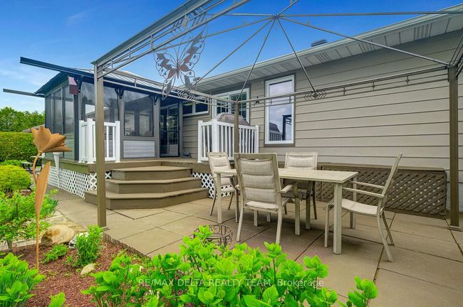 5041 Thunder Rd, House other with 4 bedrooms, 2 bathrooms and 5 parking in Carlsbad Springs ON | Image 36