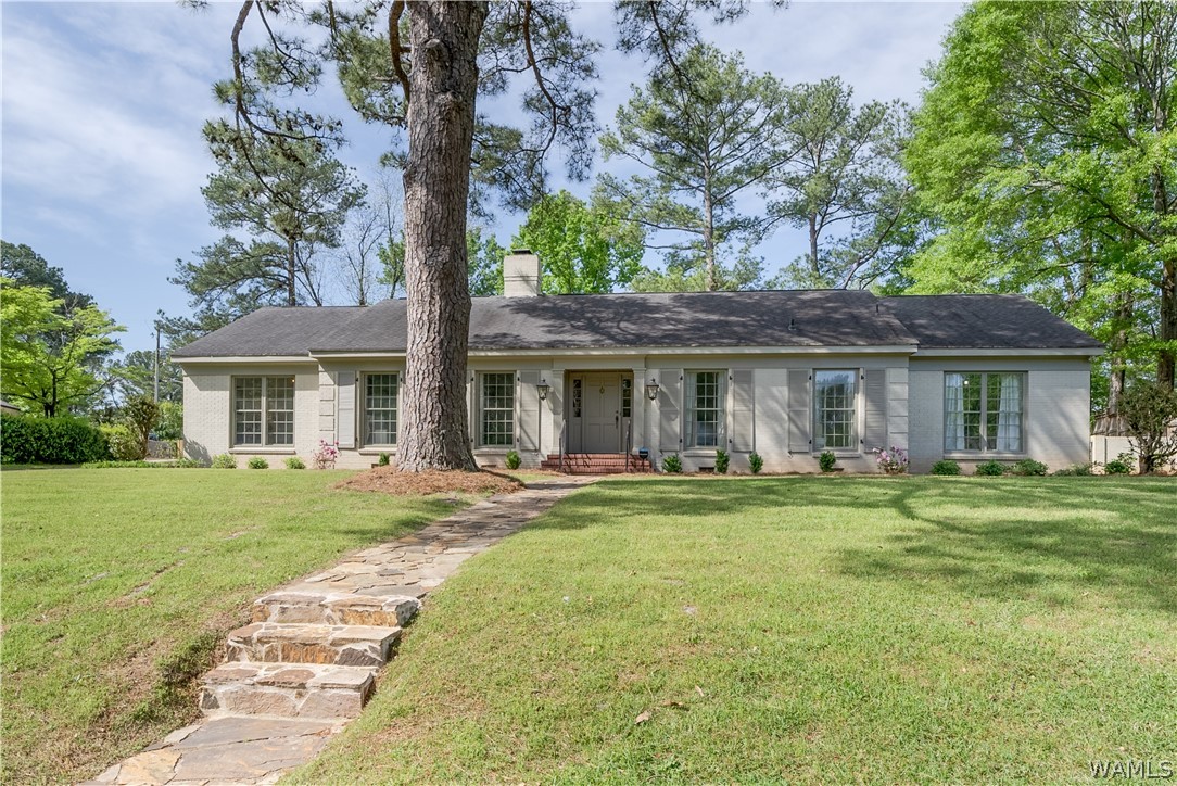 Meadow Ln, Tuscaloosa, AL 35406