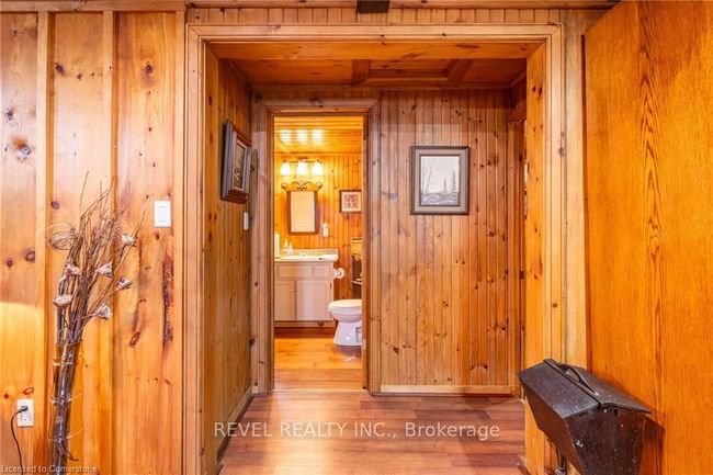 24 Lake Rd, House other with 2 bedrooms, 1 bathrooms and 2 parking in Selkirk ON | Image 25