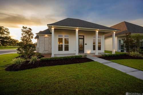 4470 Boulonnais Ave, Baton Rouge, LA, 70820-6009 | Card Image