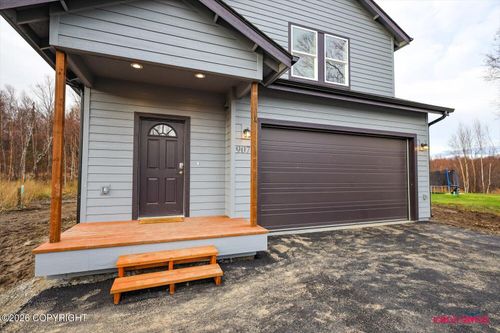 9075 E Spring Creek Cir, Palmer, AK, 99645-5723 | Card Image