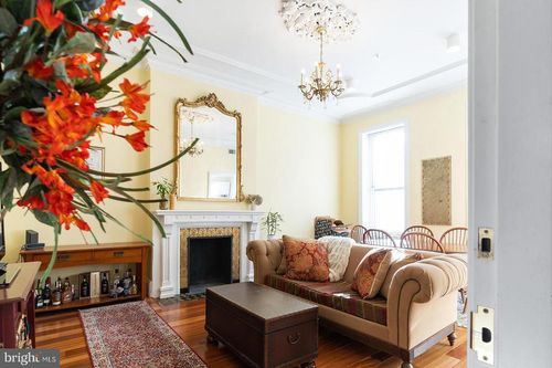 apt-2-2129 Walnut St, PHILADELPHIA, PA, 19103-4482 | Card Image