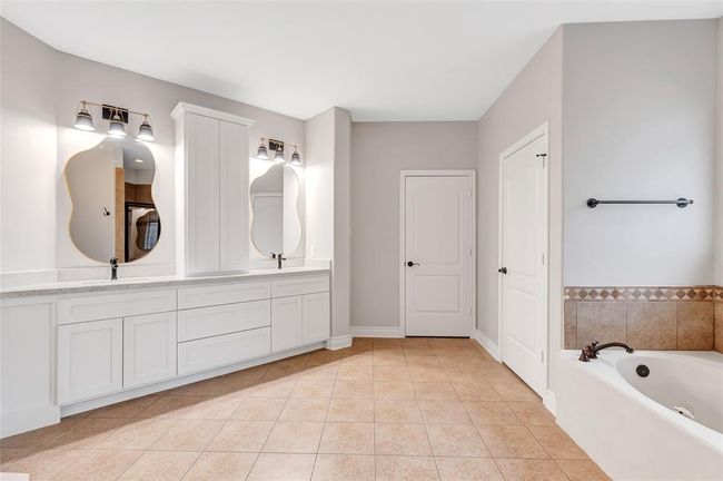 7515 Langley Rd, House other with 4 bedrooms, 4 bathrooms and 3 parking in Spring TX | Image 18