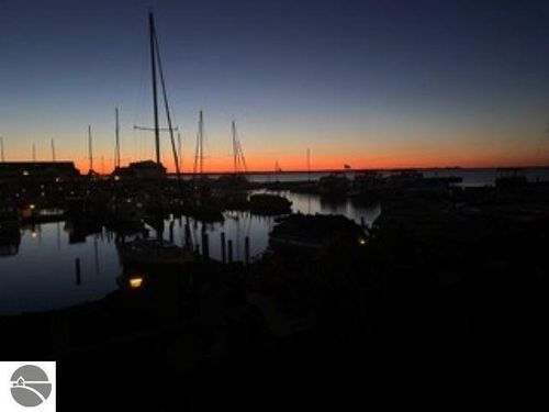 apt-4-1005 W Lake St, Tawas City, MI, 48763-9346 | Card Image