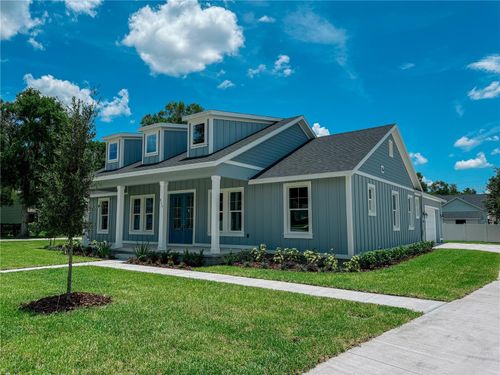 311 W Delaware Ave, LAKE HELEN, FL, 32744-2938 | Card Image