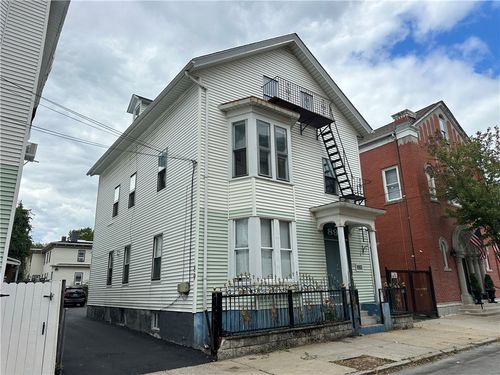 89 America St, Providence, RI, 02903-5430 | Card Image