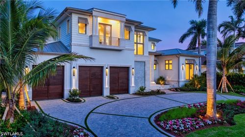 1935 5th St S, NAPLES, FL, 34102-7511 | Card Image